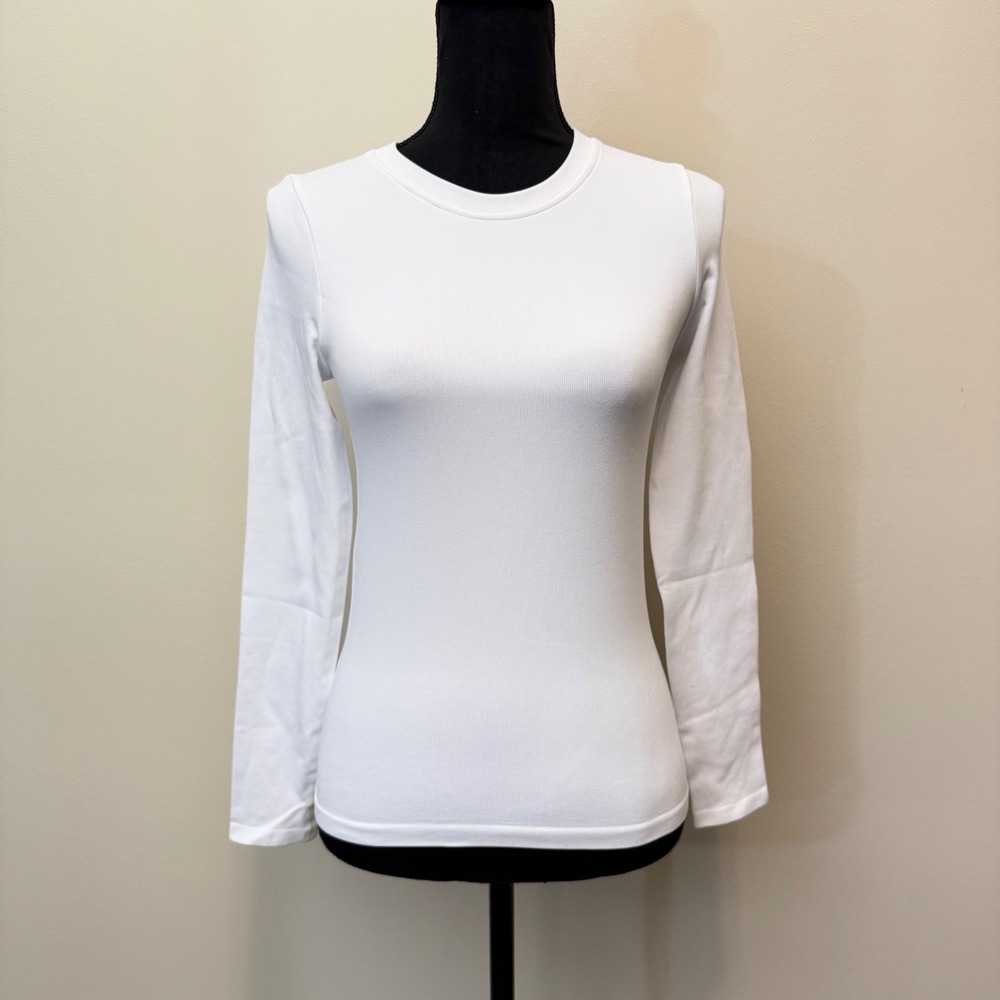 OQQ Womens S Long Sleeve Ribbed Crew Neck Top White Athletic Casual Minimalist